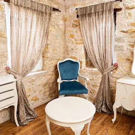 Kalamata Traditional By Elite Apartment *